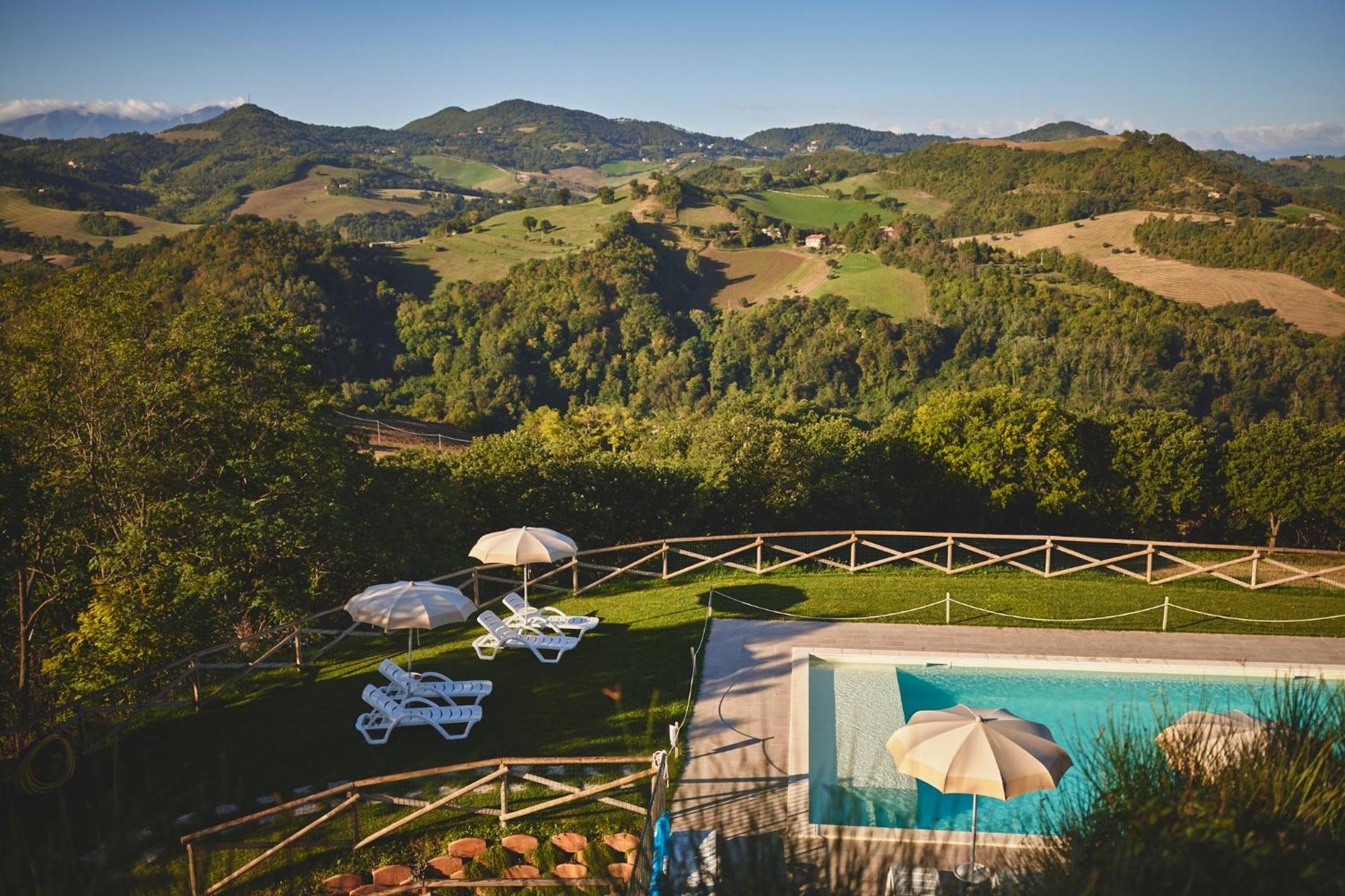 Country House Ca'Balsomino Guest House Urbino Exterior photo